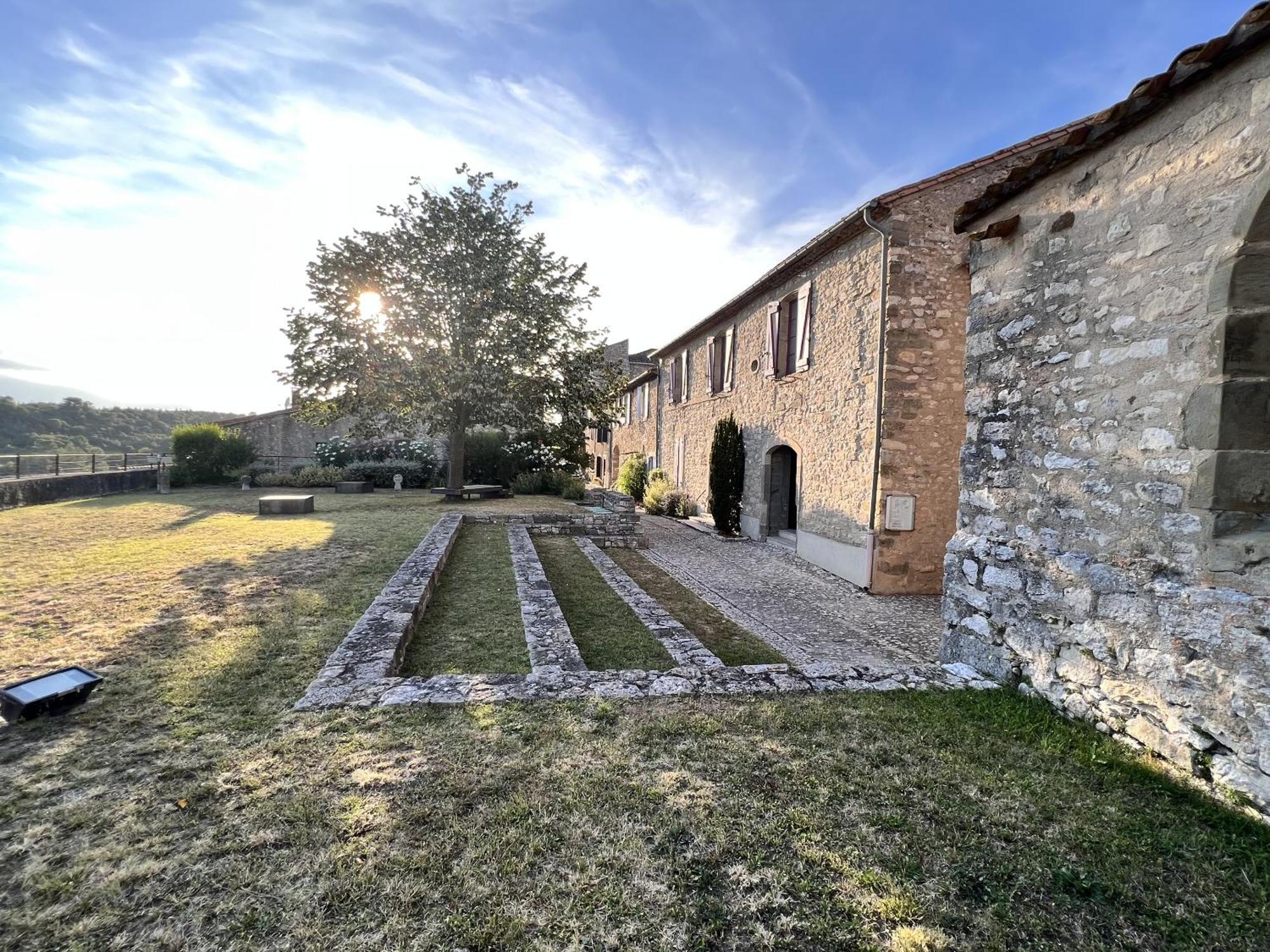 Logis Hotel Restaurant La Bergerie Aragon Kültér fotó