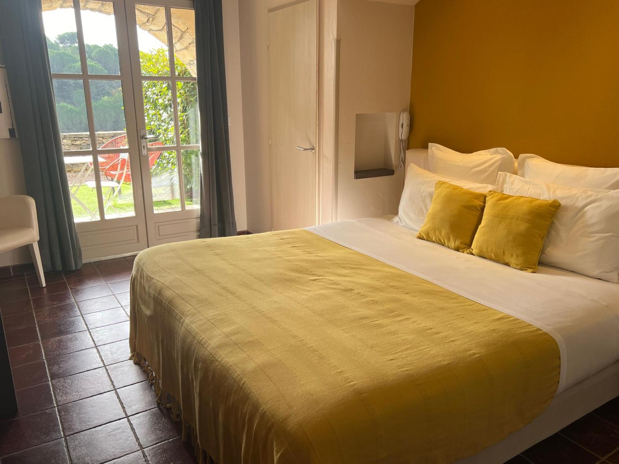 Logis Hotel Restaurant La Bergerie Aragon Kültér fotó