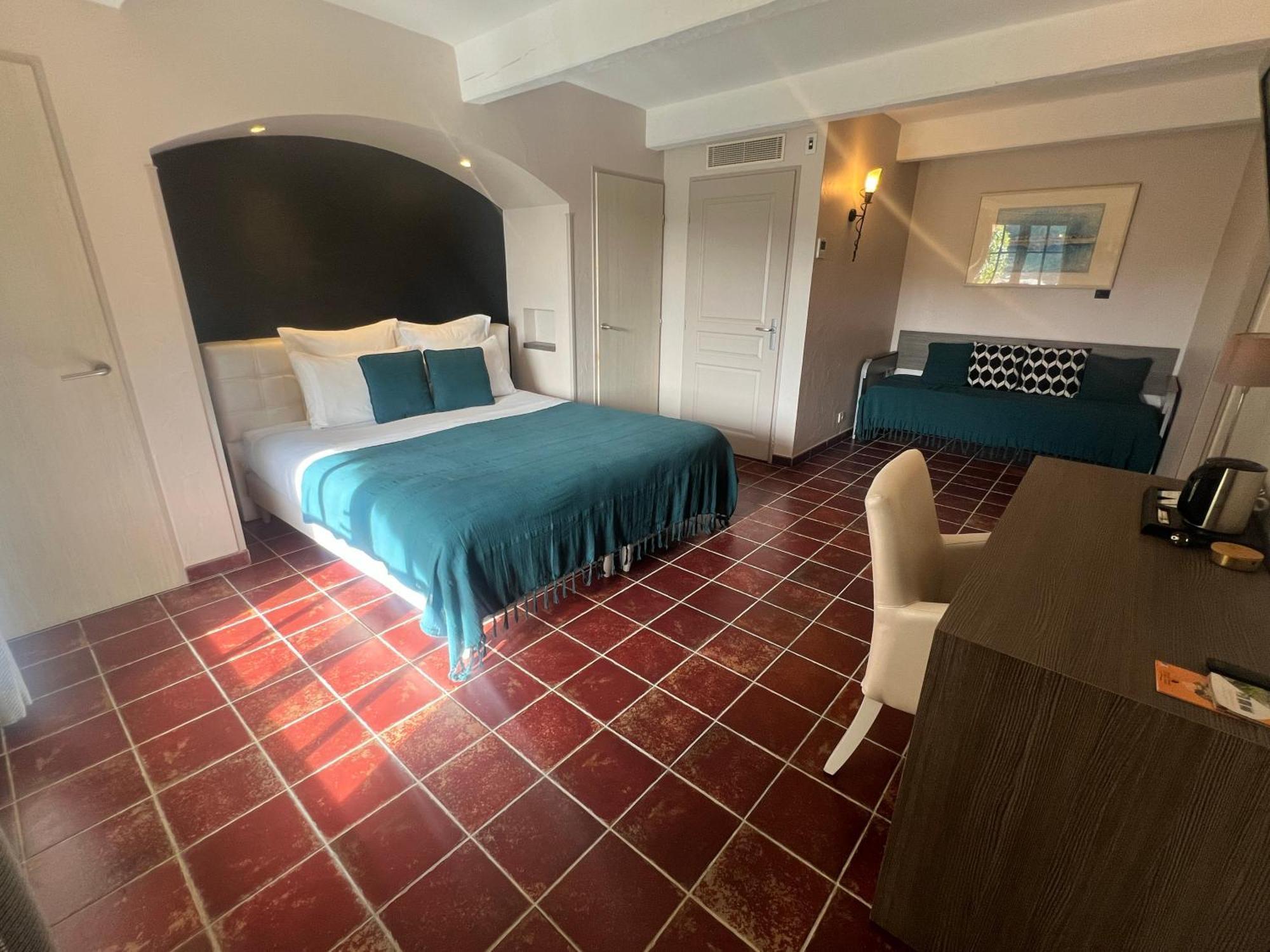 Logis Hotel Restaurant La Bergerie Aragon Kültér fotó
