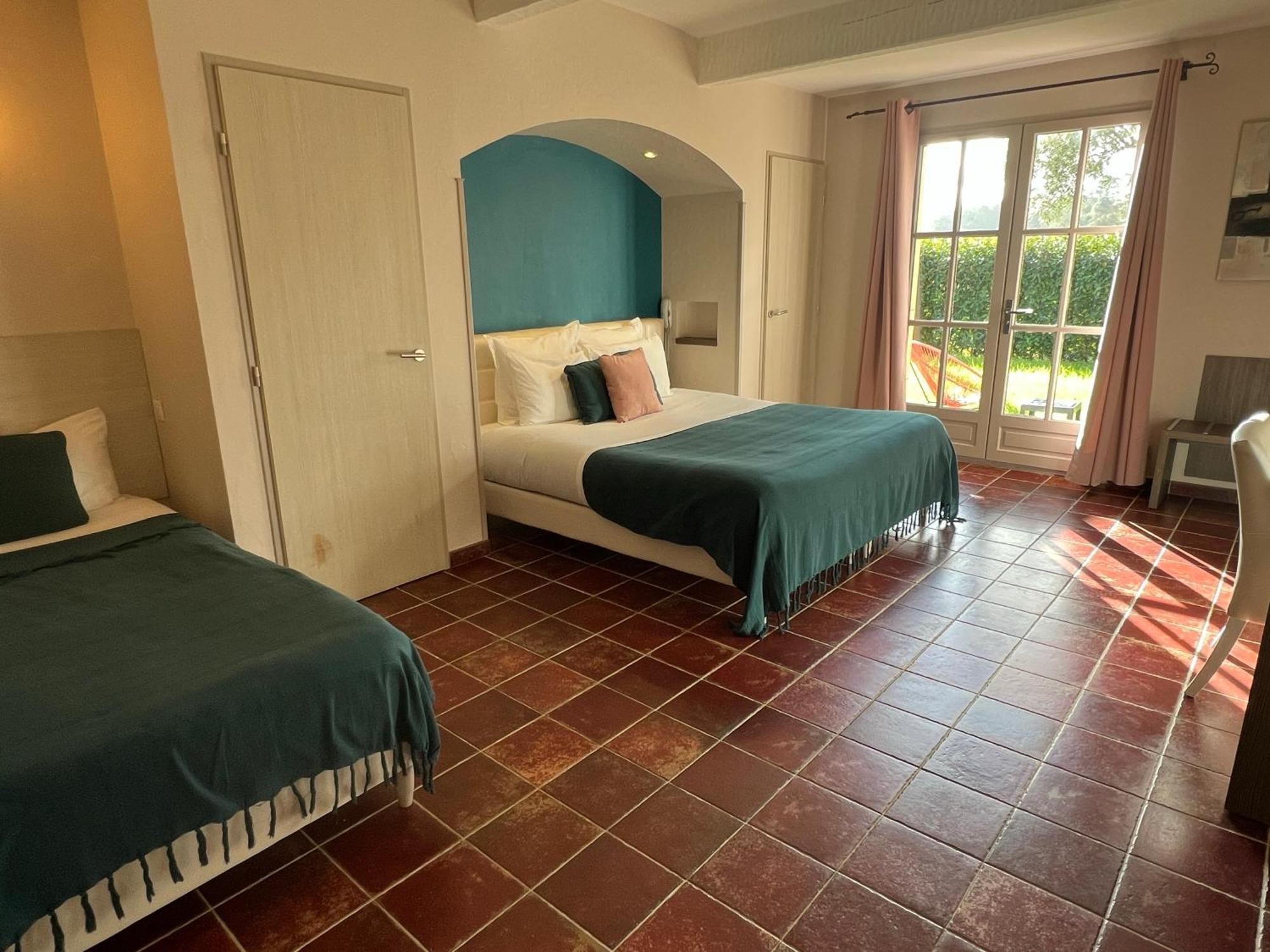 Logis Hotel Restaurant La Bergerie Aragon Szoba fotó